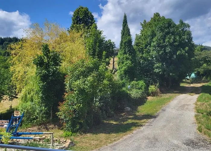 Maisonnette En Pierre Renovee